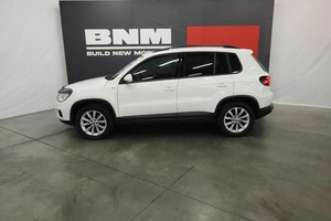Внедорожник Volkswagen Tiguan 2014 года, 1750000 рублей, Курск