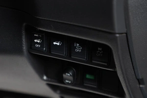 Внедорожник Nissan X-Trail 2015 года, 2099000 рублей, Новосибирск