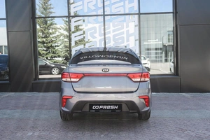 Седан Kia Rio 2017 года, 1120000 рублей, Ульяновск