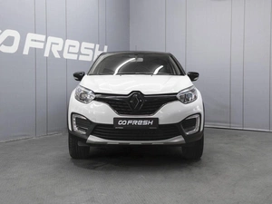 Внедорожник Renault Kaptur 2017 года, 1450000 рублей, Омск