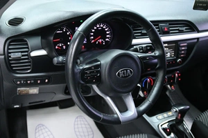 Седан Kia Rio 2019 года, 1378000 рублей, Солонцы