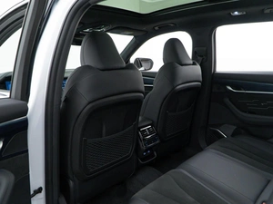 Внедорожник Geely Monjaro 2024 года, 3898999 рублей, Москва