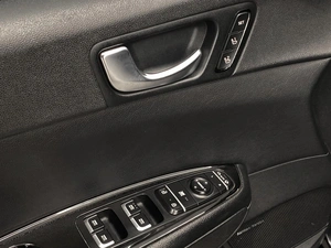 Седан Kia Optima 2018 года, 1745000 рублей, Красноярск