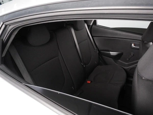 Седан Kia Rio 2013 года, 970000 рублей, Красный Пахарь