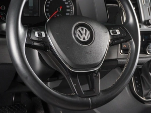 Минивэн Volkswagen Multivan 2019 года, 5800000 рублей, Минеральные Воды