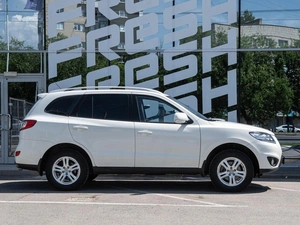 Внедорожник Hyundai Santa Fe 2011 года, 1570000 рублей, Волгоград