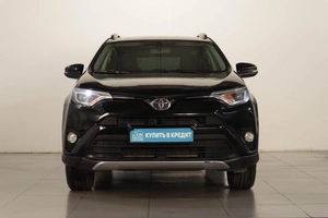 Внедорожник Toyota RAV4 2018 года, 2379000 рублей, Челябинск