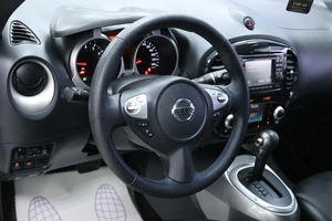 Внедорожник Nissan Juke 2011 года, 1088000 рублей, Солонцы