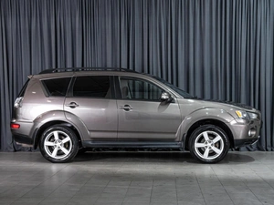 Внедорожник Mitsubishi Outlander 2010 года, 970000 рублей, Волгоград