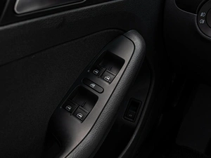 Седан Volkswagen Jetta 2013 года, 1095000 рублей, Краснодар