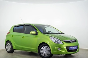 Хетчбэк Hyundai i20 2010 года, 649000 рублей, Оренбург