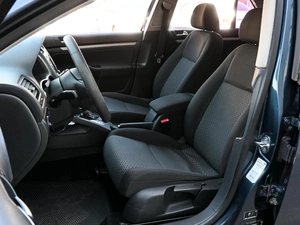 Седан Volkswagen Jetta 2010 года, 689000 рублей, Волгоград