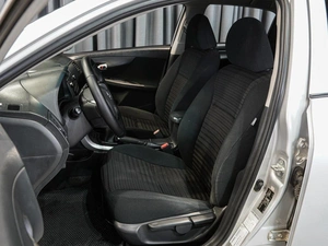 Седан Toyota Corolla 2010 года, 890000 рублей, Волгоград