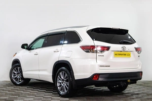 Внедорожник Toyota Highlander 2014 года, 3519000 рублей, Сургут