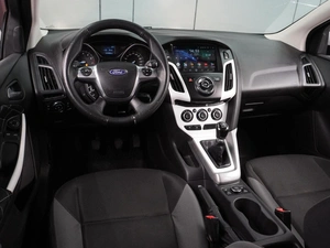 Универсал Ford Focus 2012 года, 824000 рублей, Воронеж