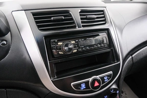 Седан Hyundai Solaris 2011 года, 699000 рублей, Красноярск