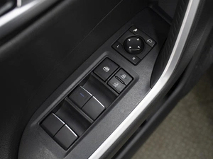 Внедорожник Toyota RAV4 2021 года, 3520000 рублей, Омск