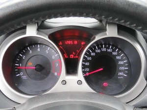 Внедорожник Nissan Juke 2012 года, 1275000 рублей, Брянск