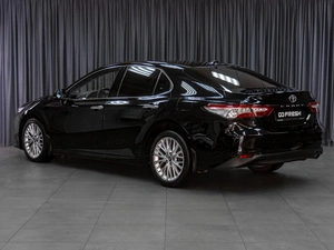 Седан Toyota Camry 2019 года, 2699000 рублей, Тюмень