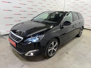 Универсал Peugeot 308 2015 года, 995000 рублей, Красноярск
