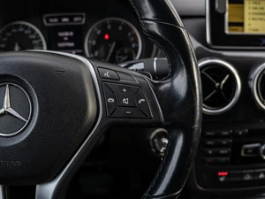 Хетчбэк Mercedes-benz B-класс 2012 года, 1245000 рублей, Краснодар