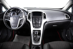 Купе Opel Astra GTC 2012 года, 779000 рублей, Пермь