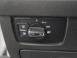 Седан Volkswagen Passat 2018 года, 2300000 рублей, Красноярск