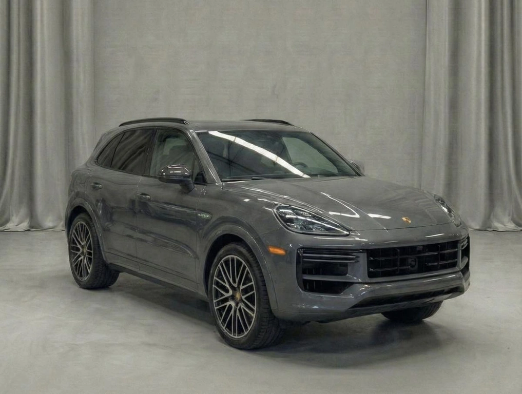 Внедорожник Porsche Cayenne Turbo 2024 года, 25100000 рублей, Павловская Слобода