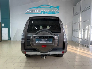 Внедорожник Mitsubishi Pajero 2011 года, 1849000 рублей, Красноярск