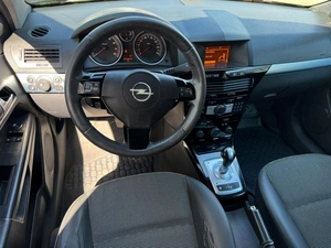 Хетчбэк Opel Astra 2009 года, 499000 рублей, Кропоткин