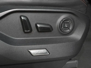 Внедорожник Volkswagen Touareg 2020 года, 4899000 рублей, Воронеж