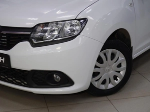 Хетчбэк Renault Sandero 2017 года, 929555 рублей, Тверь
