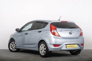 Хетчбэк Hyundai Solaris 2011 года, 689000 рублей, Томск