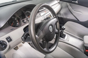 Седан Volkswagen Passat 2008 года, 679000 рублей, Томск