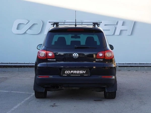 Внедорожник Volkswagen Tiguan 2009 года, 1010000 рублей, Волгоград