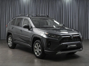 Внедорожник Toyota RAV4 2019 года, 2799000 рублей, Ставрополь