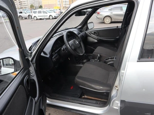 Внедорожник Chevrolet Niva 2009 года, 470000 рублей, Железногорск