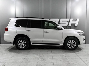 Внедорожник Toyota Land Cruiser 2019 года, 7749000 рублей, Ростов-на-Дону