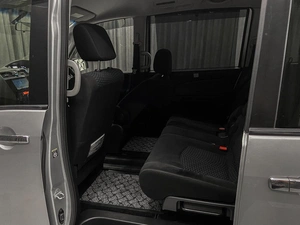 Минивэн Nissan Serena 2014 года, 1350000 рублей, Красноярск