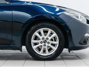 Хетчбэк Mazda Axela 2015 года, 1189000 рублей, Красноярск