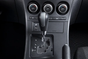 Седан Mazda 3 2012 года, 1059000 рублей, Челябинск