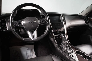Седан Infiniti Q50 2019 года, 3249000 рублей, Сургут
