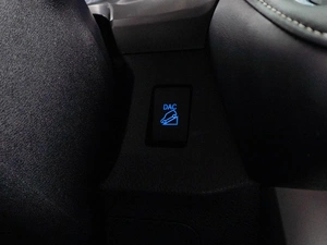 Внедорожник Toyota RAV4 2018 года, 2649000 рублей, Тюмень