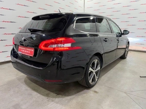 Универсал Peugeot 308 2015 года, 995000 рублей, Красноярск
