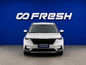Минивэн Kia Carnival 2021 года, 3298444 рублей, Москва