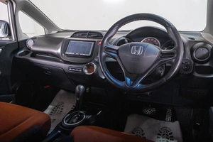 Хетчбэк Honda Fit 2011 года, 1139000 рублей, Томск