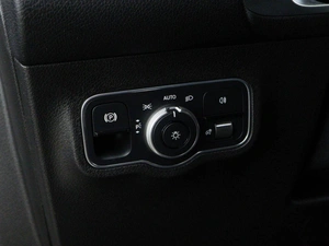 Внедорожник Mercedes-benz GLB-класс 2020 года, 2989999 рублей, Москва