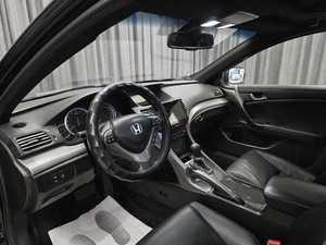 Седан Honda Accord 2008 года, 1370000 рублей, Красноярск