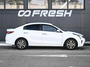 Седан Kia Rio 2020 года, 1679000 рублей, Кирилловка