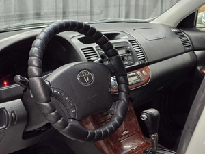 Седан Toyota Camry 2005 года, 819000 рублей, Красноярск